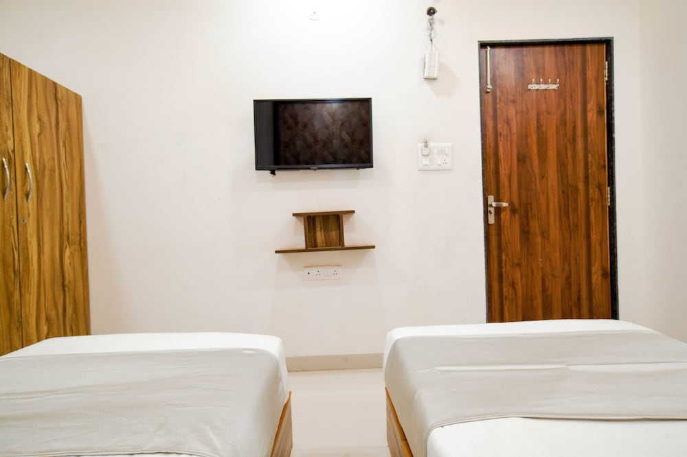 Deluxe Twin Room - Photo 4