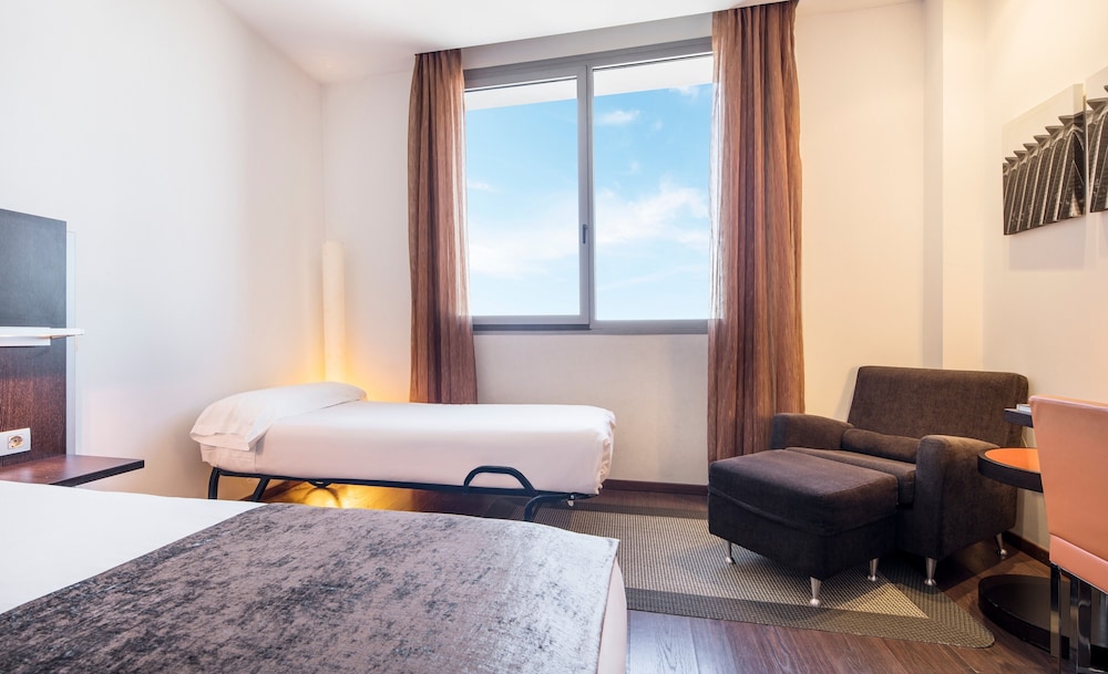 Triple Room, 2 adults and 1 child - Photo 4