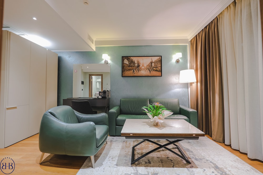 Junior Suite,City View Without Balcony