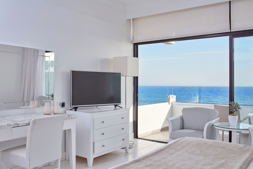 Standard Room, Sea View - Photo 3