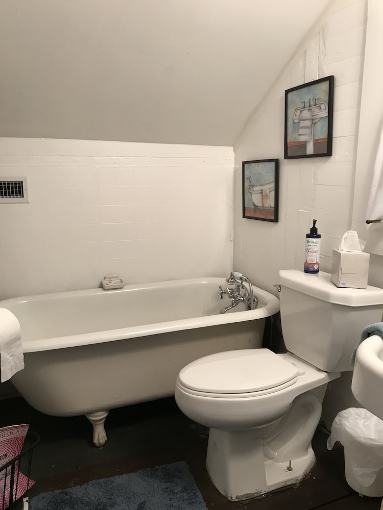 Suite, Private Bathroom (Serio Suite) photo 3