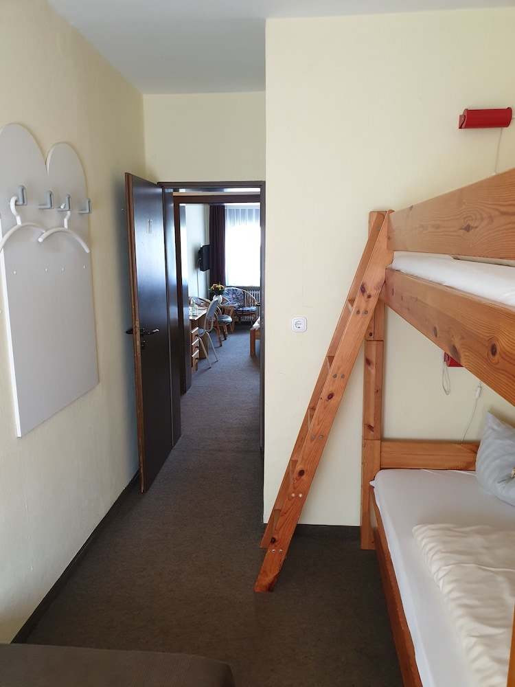 Family Quadruple Room, 2 Bedrooms photo 1