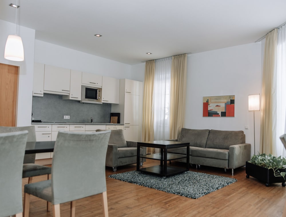 Family Apartment - Photo 1