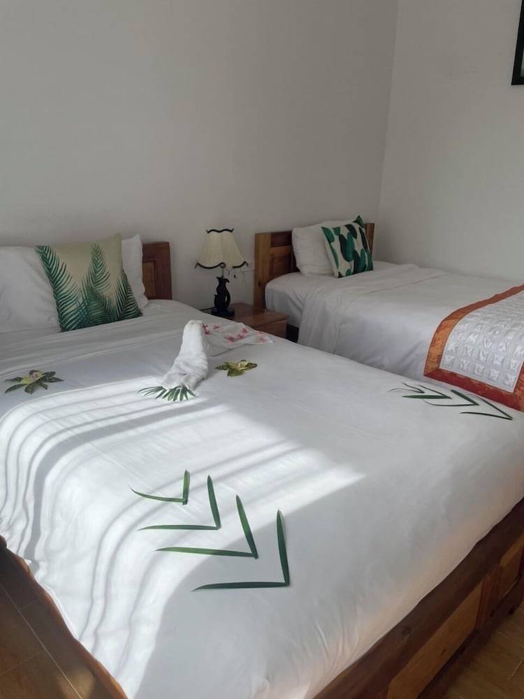 Deluxe Room, Multiple Beds