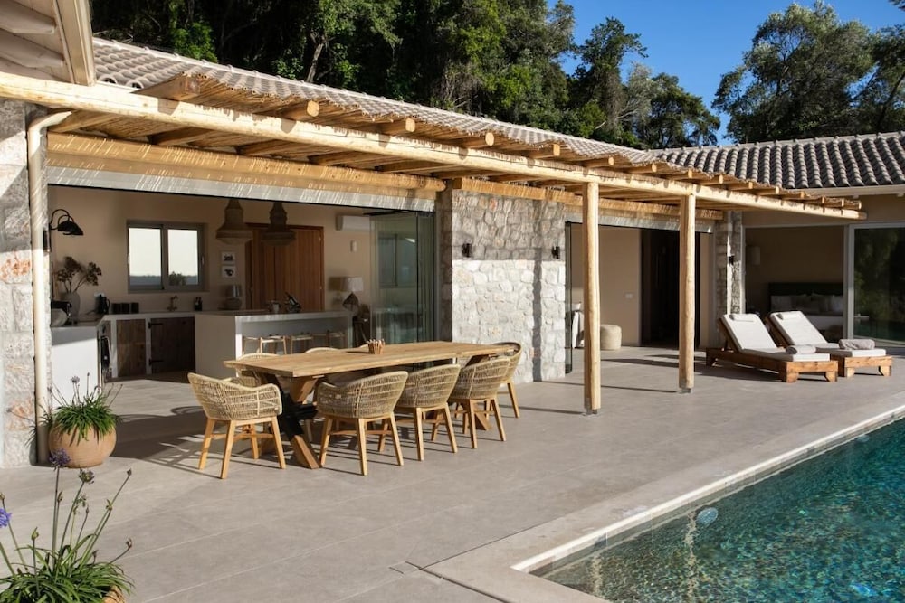 Villa, 4 Bedrooms, Accessible, Smoking