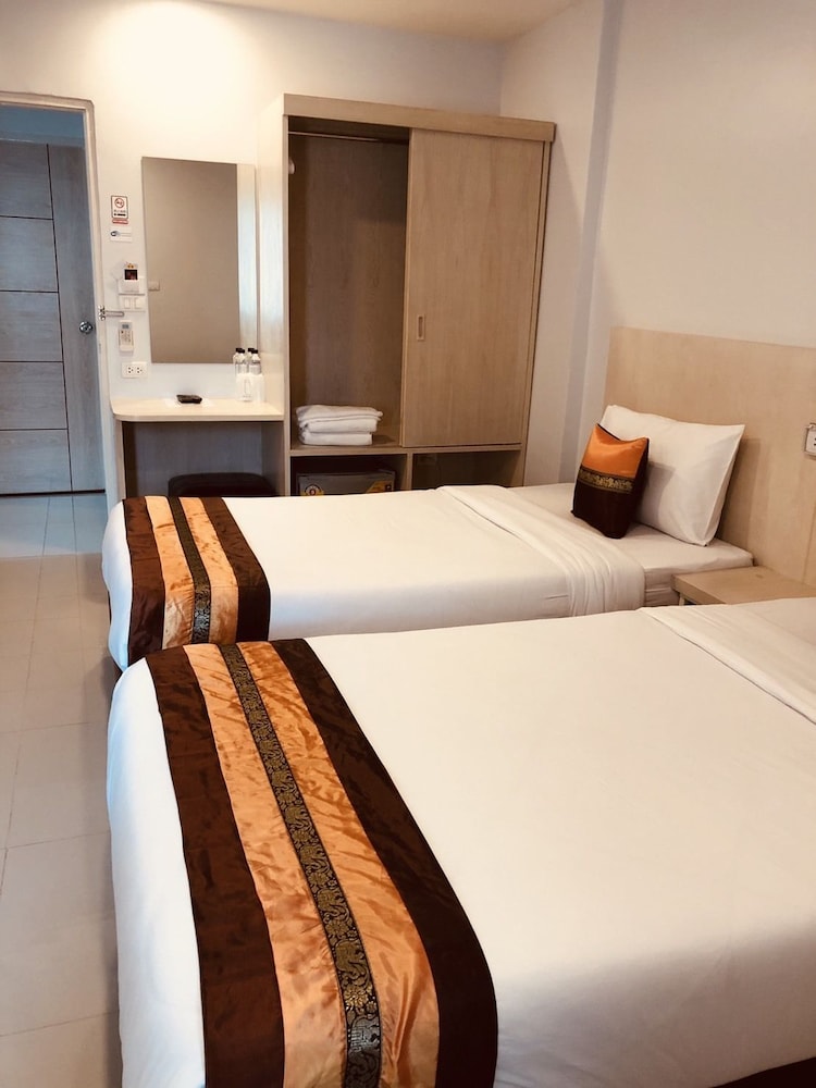 Superior Twin Room - Photo 1