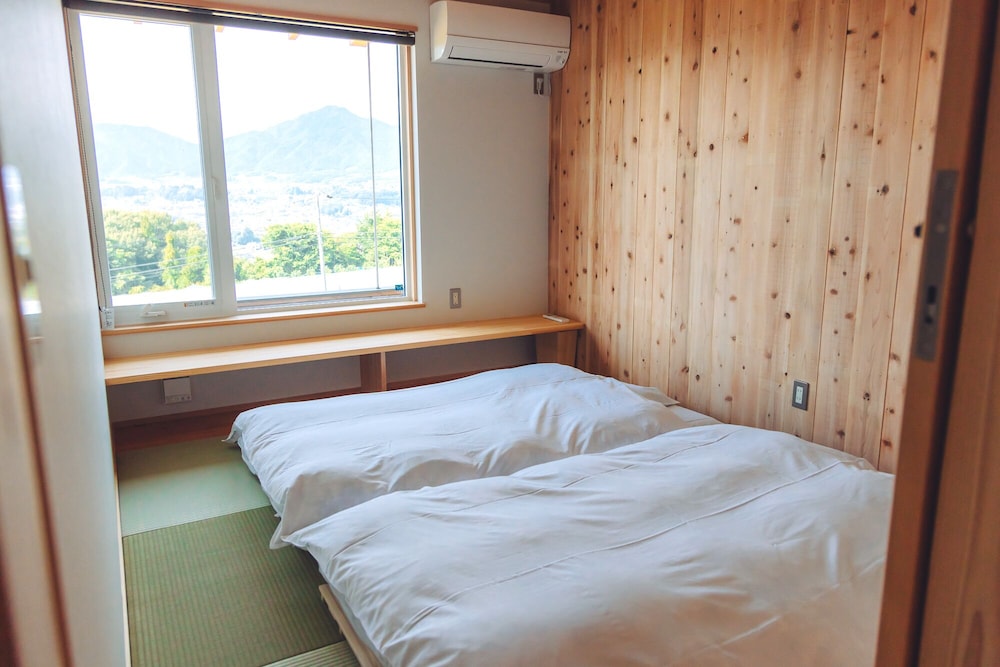 Standard Twin Room, Mountain View