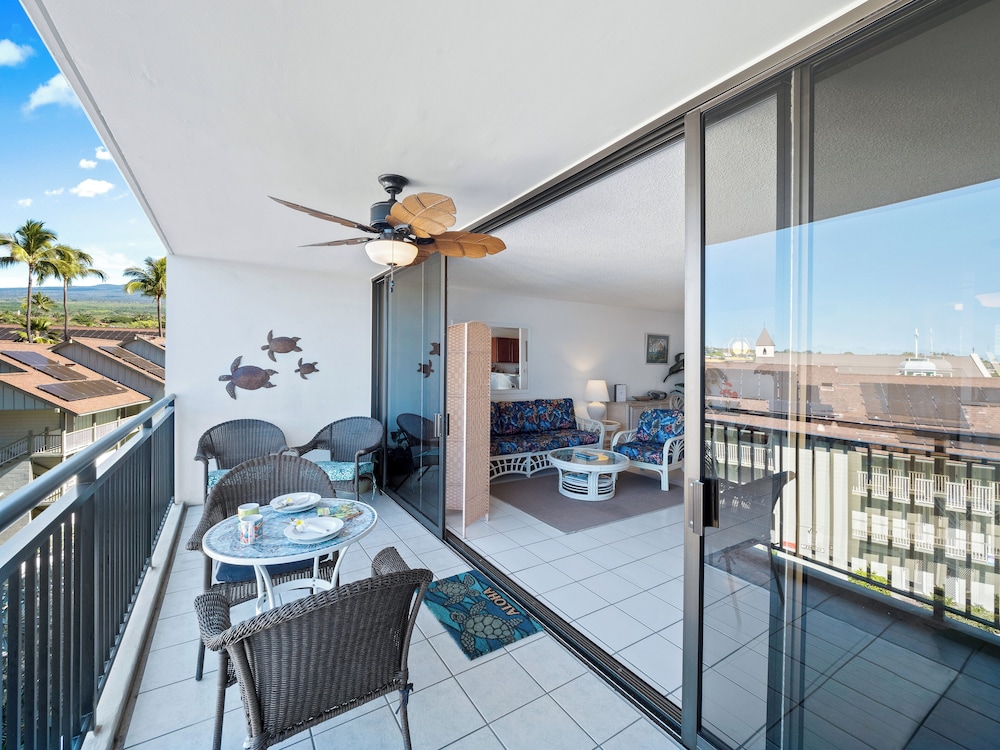 Condo, 1 King Bed, Balcony, Partial Ocean View (Kolu Honu) photo 3