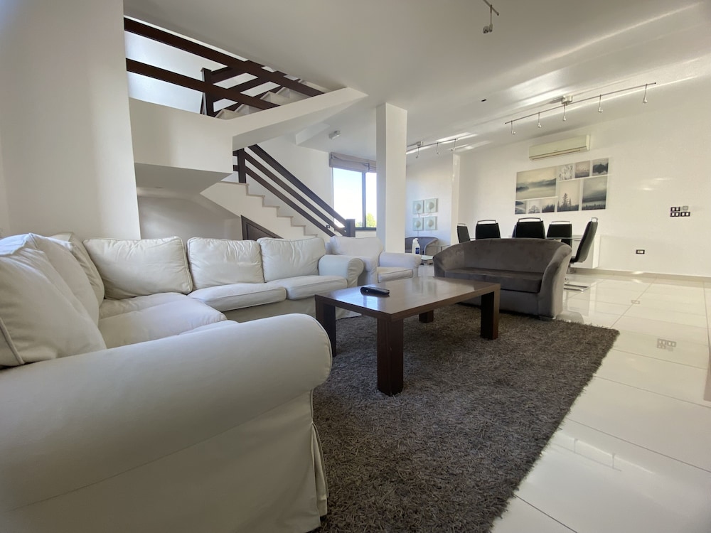 Premium Apartment