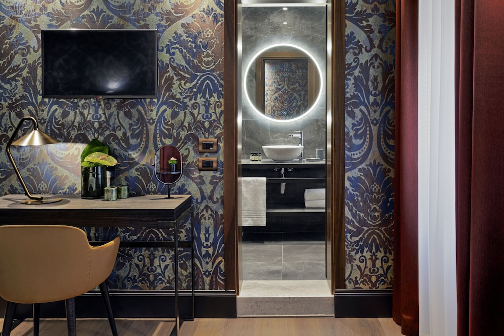 Classic Double or Twin Room - Photo 4