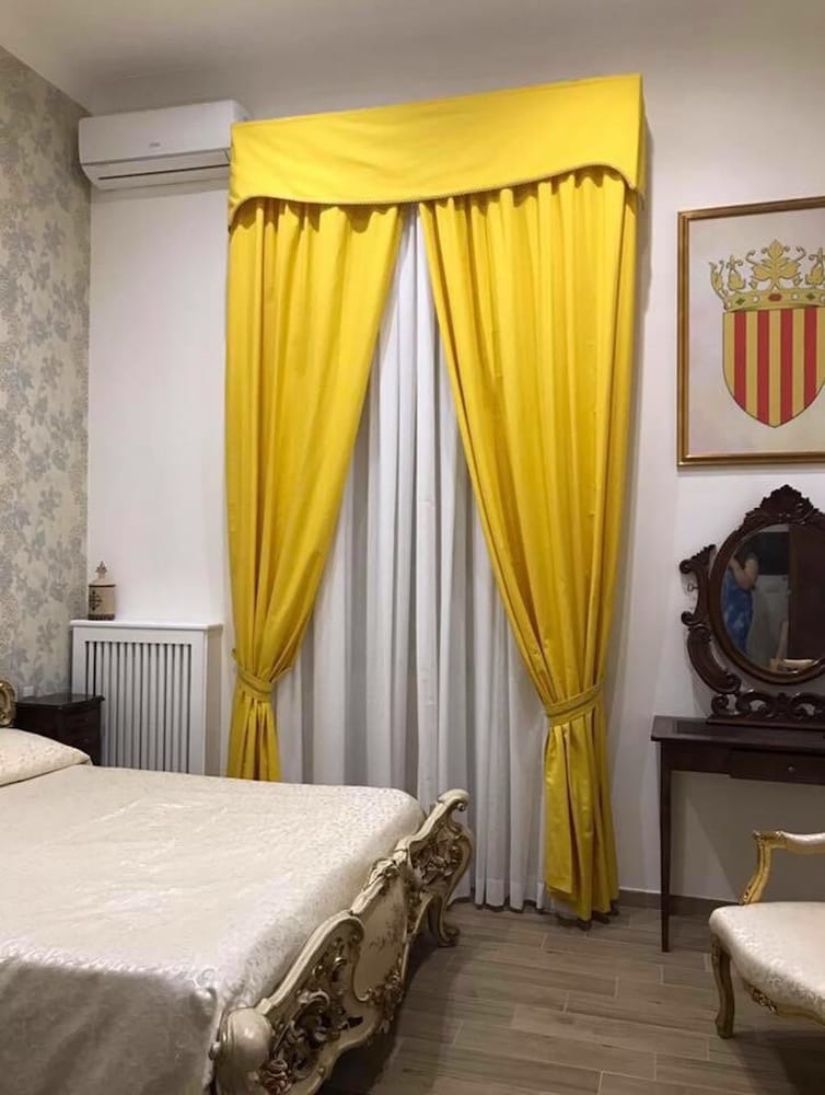 Luxury Double Room, 1 Queen Bed (Aragona)
