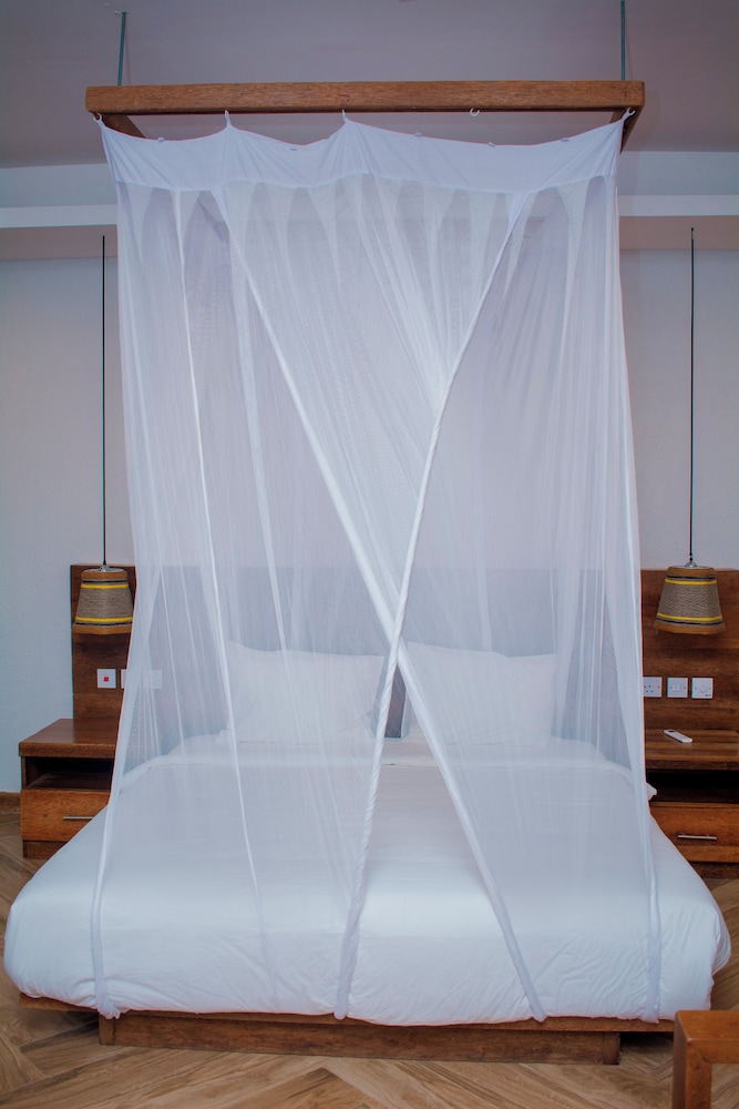 Deluxe Double or Twin Room, Balcony, Partial Sea View