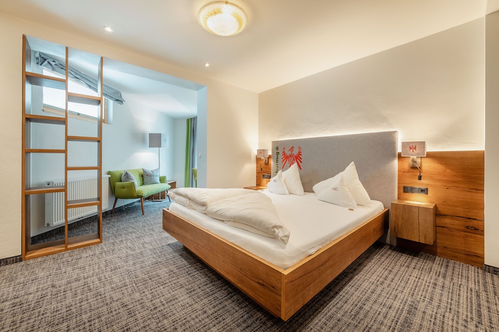 Suite ADLERNEST photo 1