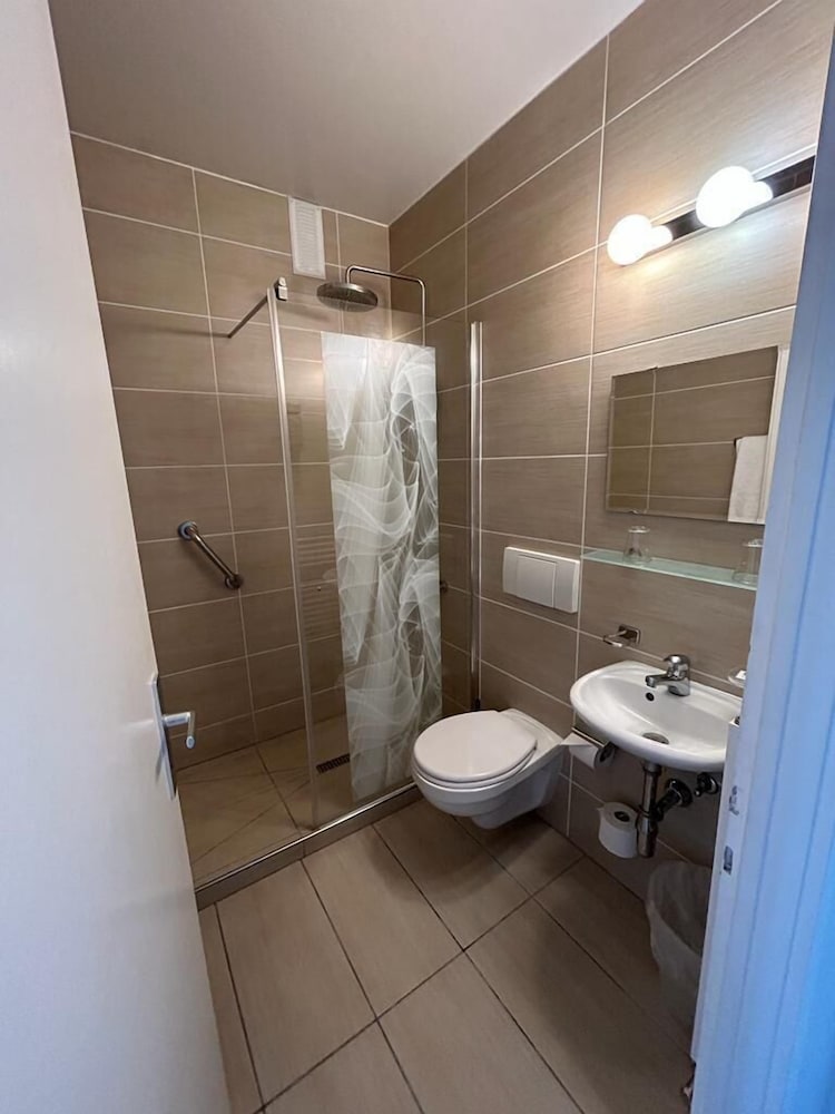 Superior Studio Suite, Private Bathroom (Moyen Budget) photo 3
