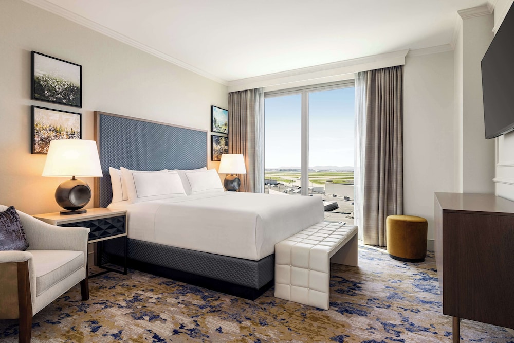 Suite, 1 Bedroom photo 3