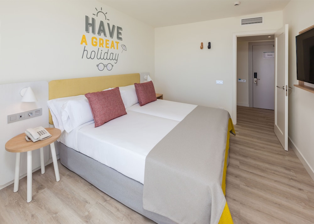Family Suite, Balcony photo 3