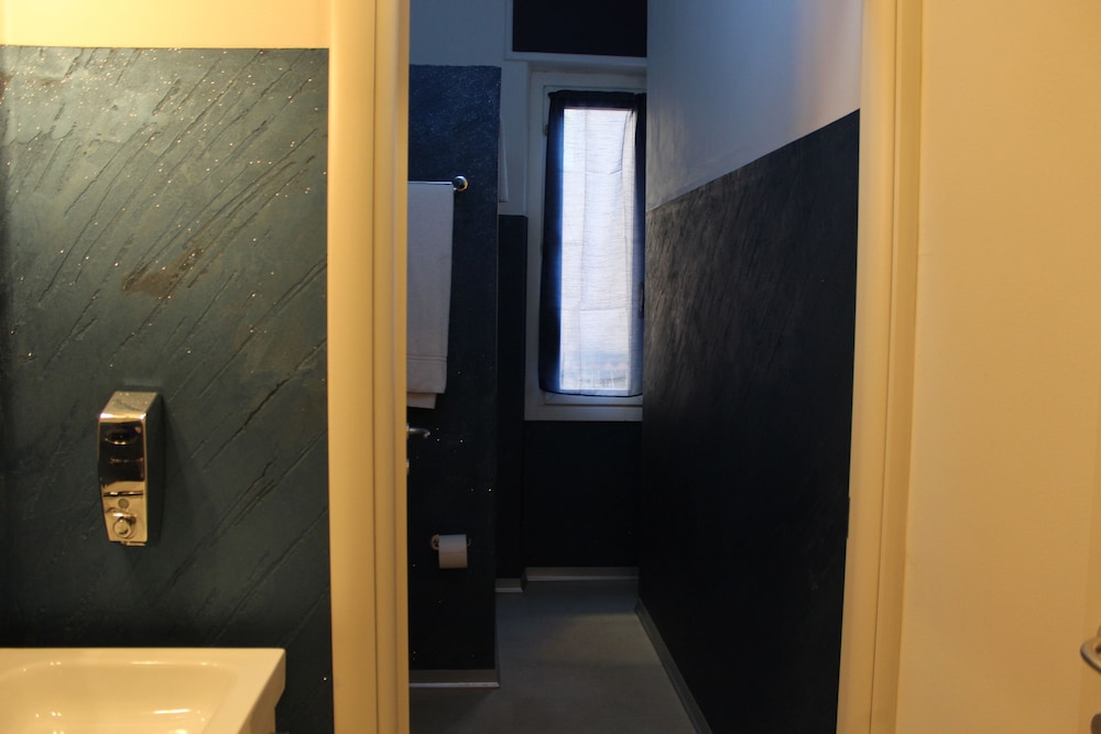 Deluxe Quadruple Room (Rossa) photo 2