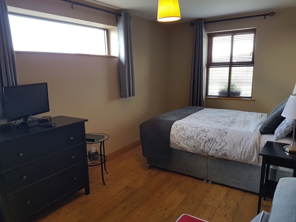 Comfort Double Room: Breakfast NOT included photo 2