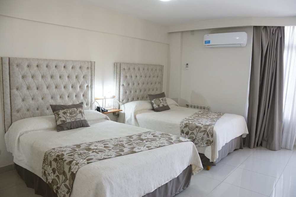Junior Double Room, 2 Queen Beds