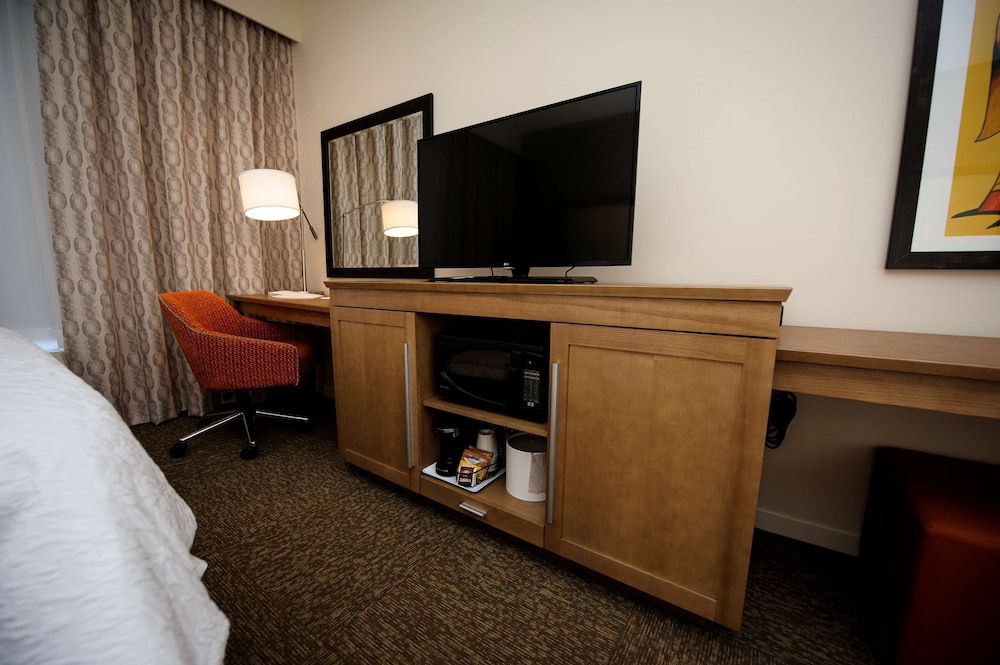 Room, 2 Queen Beds, Accessible, Non Smoking photo 3