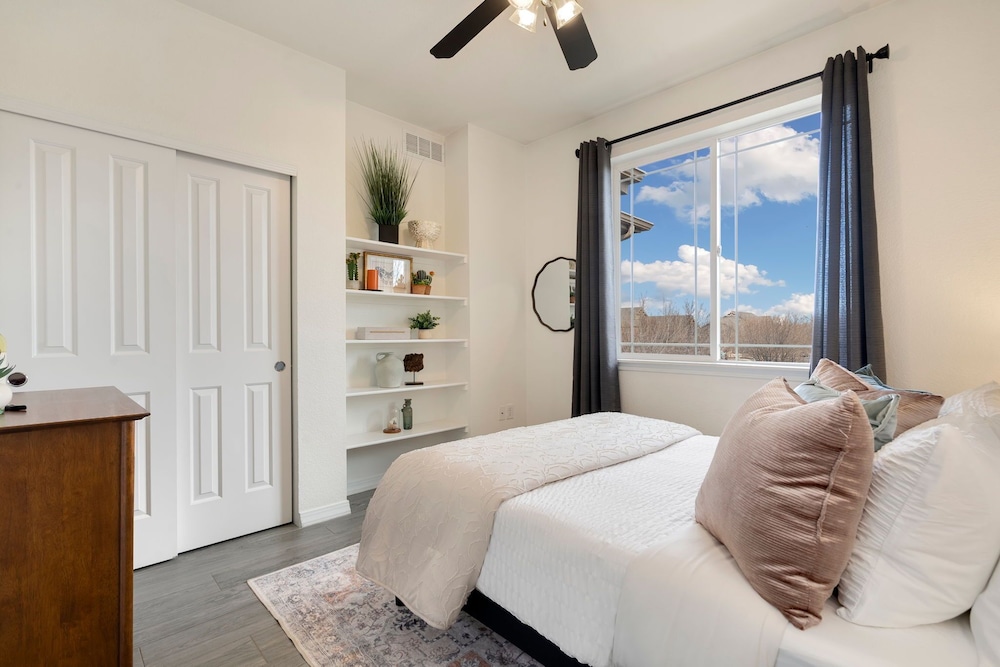 Apartment, Multiple Beds, Balcony, Garden View (2133 Krisron Road (D-302)) photo 3