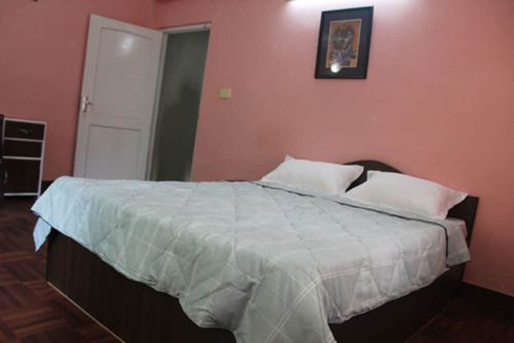 Economy Single Room, 2 Bedrooms, City View
