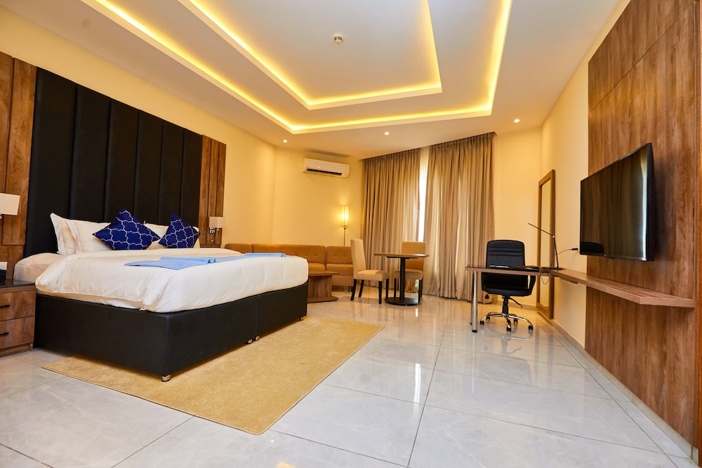 Exclusive Room - Photo 1