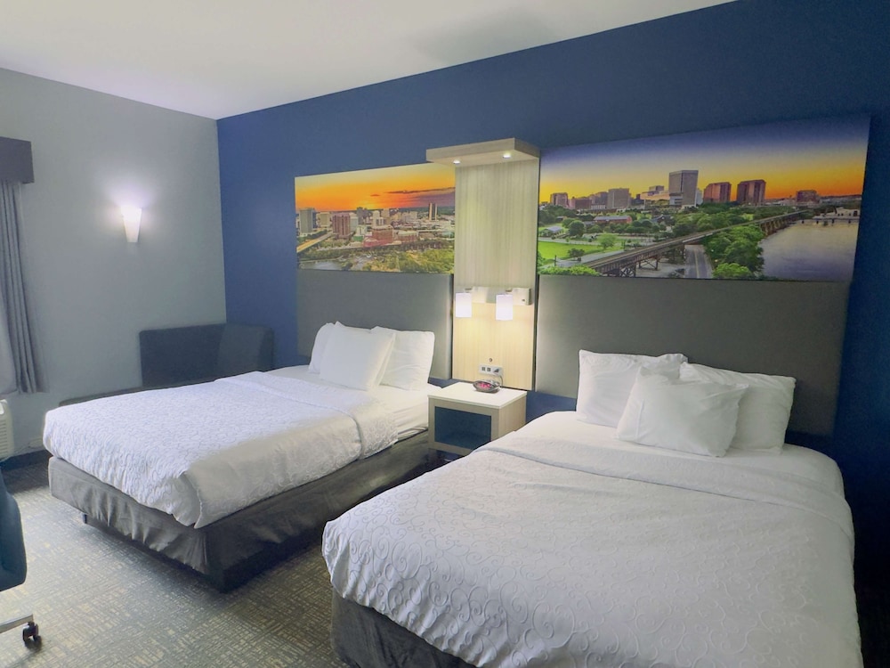 Standard Room, 2 Queen Beds, Non Smoking, Kitchen (Full Kitchen) - Photo 1