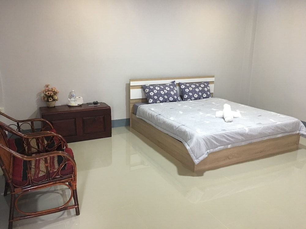 Standard Double Room - Photo 2