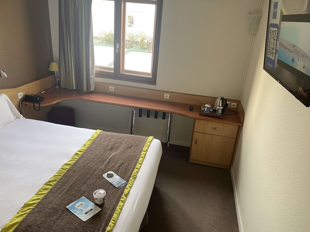 Standard Room, 1 Double Bed - Photo 1