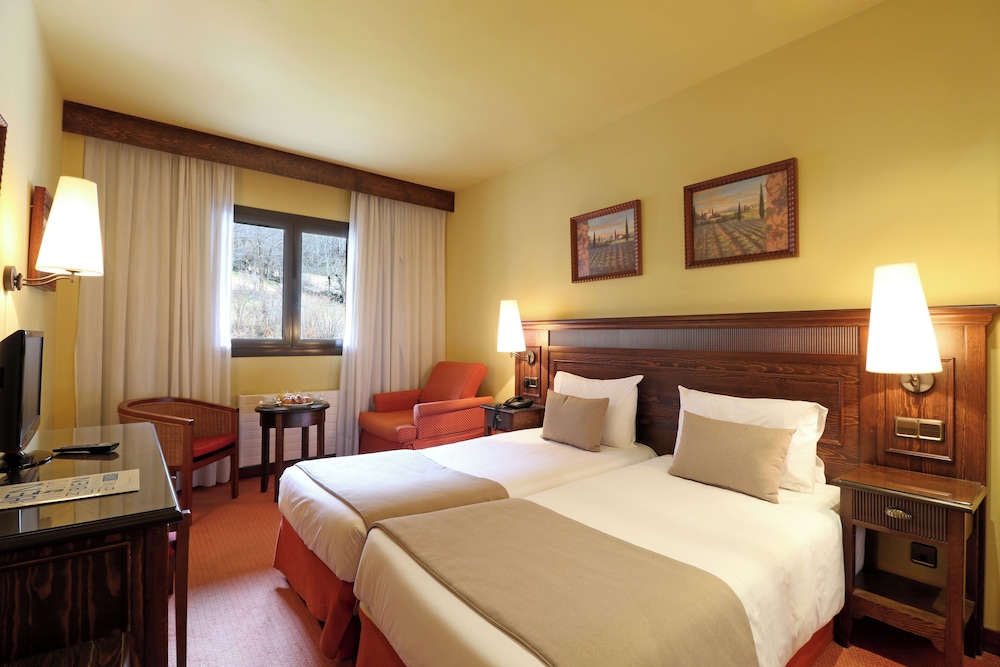 Double Room - Photo 3