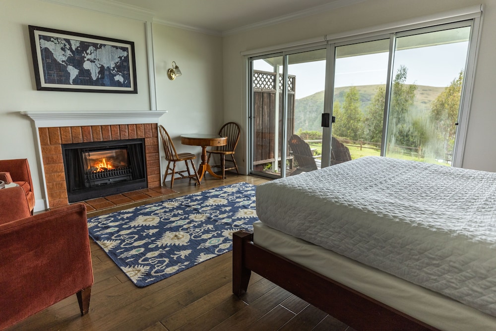 Room, 1 Queen Bed, Balcony