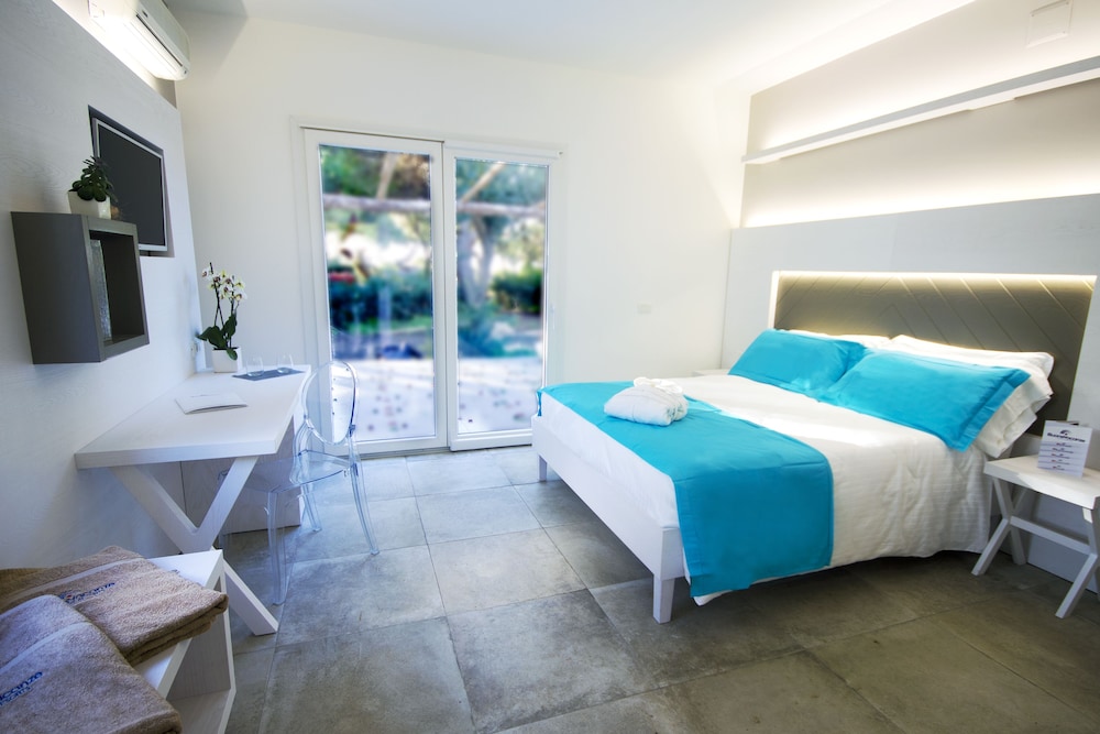 Classic Single Room, Garden View