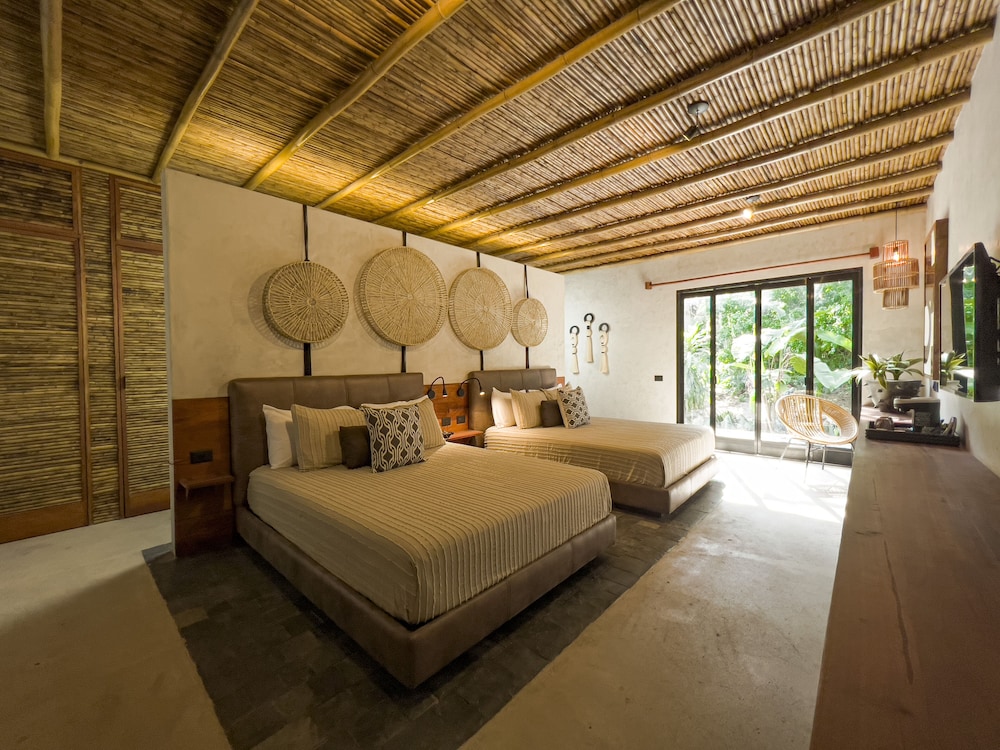 Deluxe Room photo 2
