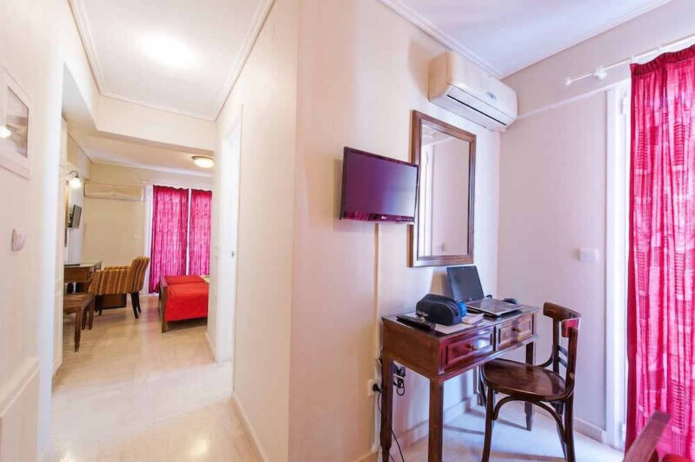 Family Room, City View