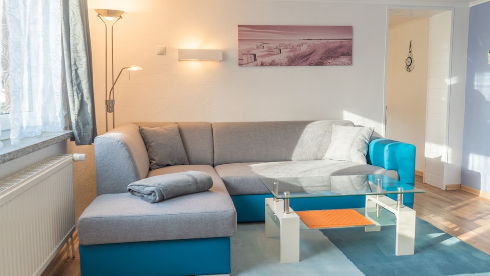 House, Bedroom, Kitchen incl. free access to pool and sauna nearby photo 1