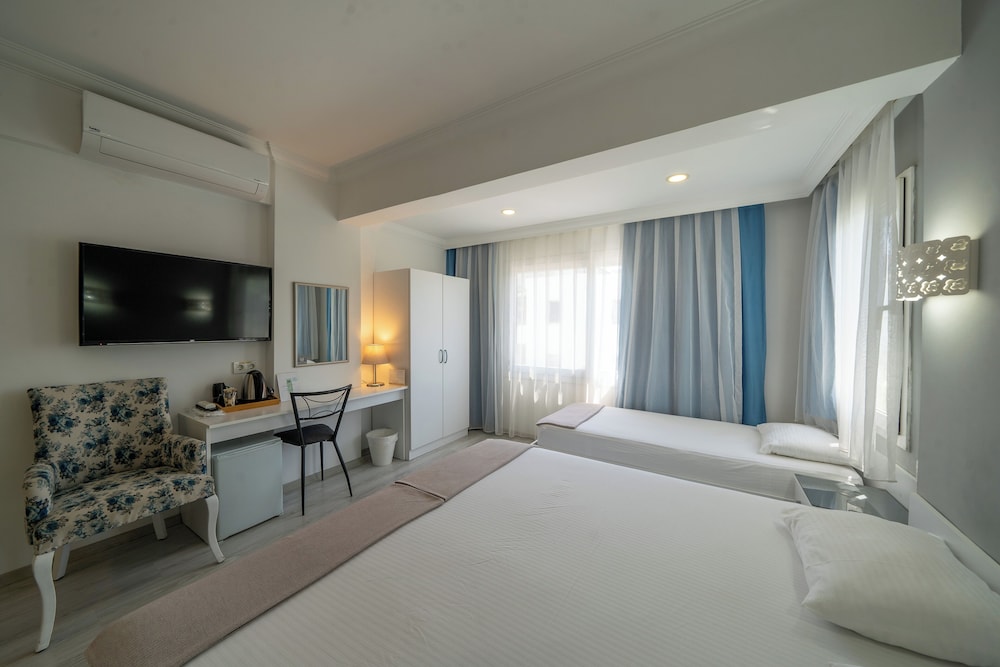 Triple Room photo 2