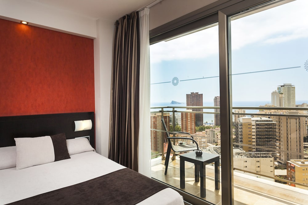 Deluxe Double Room, 1 Bedroom - Photo 3