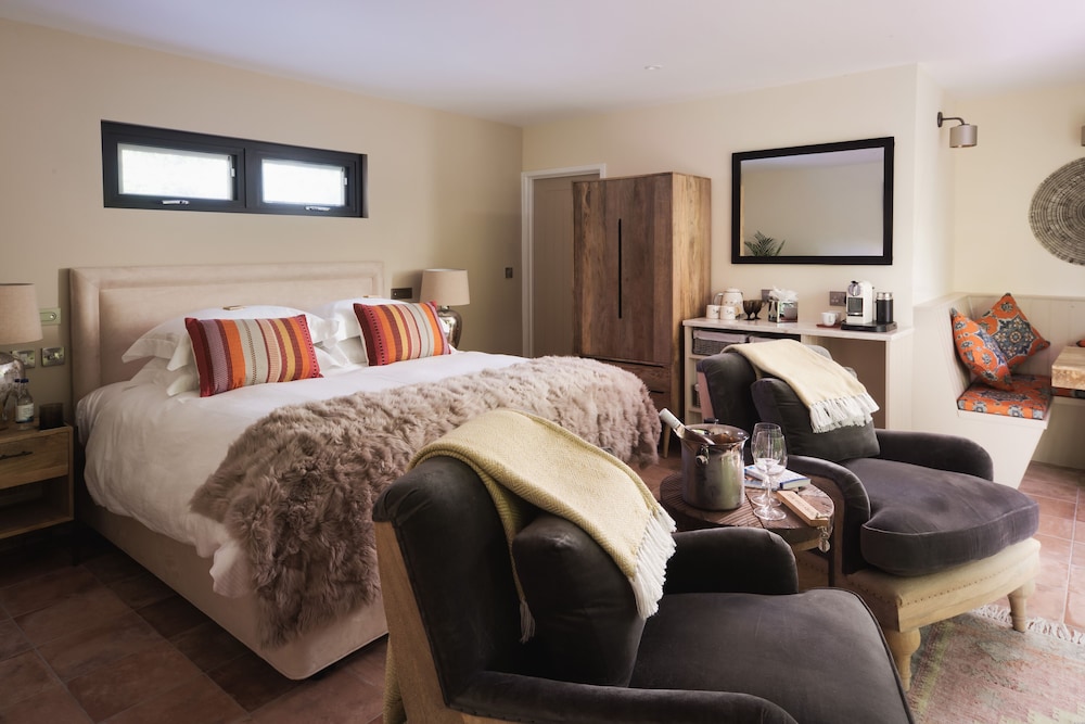 Luxury Cabin, Ensuite, Lake View (Lakeside Lodges) photo 3