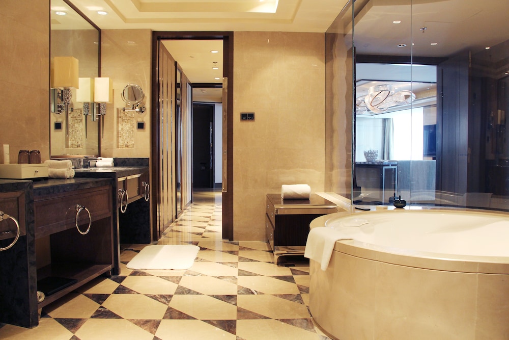 Presidential Suite, 1 King Bed photo 2