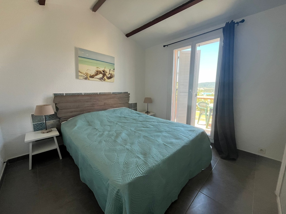 Comfort House, 1 Bedroom, Balcony, Bay View photo 1