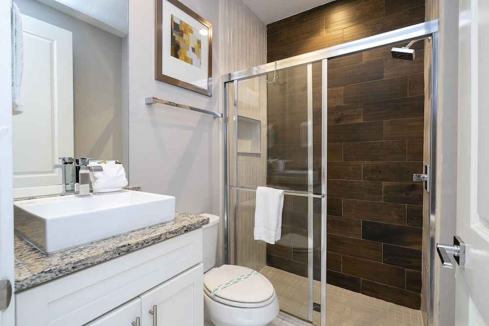 Magical Themed House Just 5 Minutes to Disney Free BBQ Pool Access, 사진 15