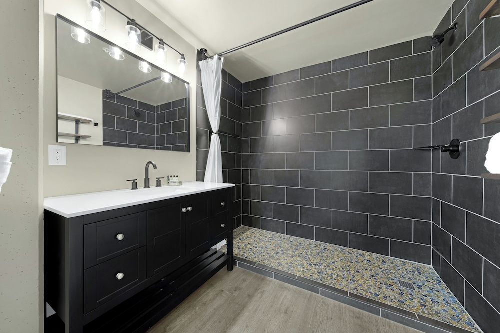 The Suites at Prairie Falls & Event Center, Foto 13