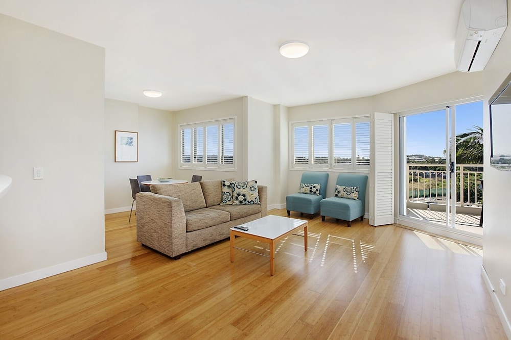 Two Bedroom Dual-Key Spa Suite