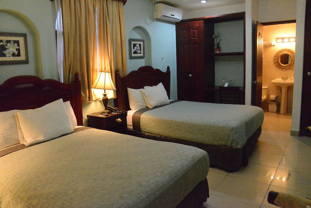 Family Room (2 Beds) photo 2
