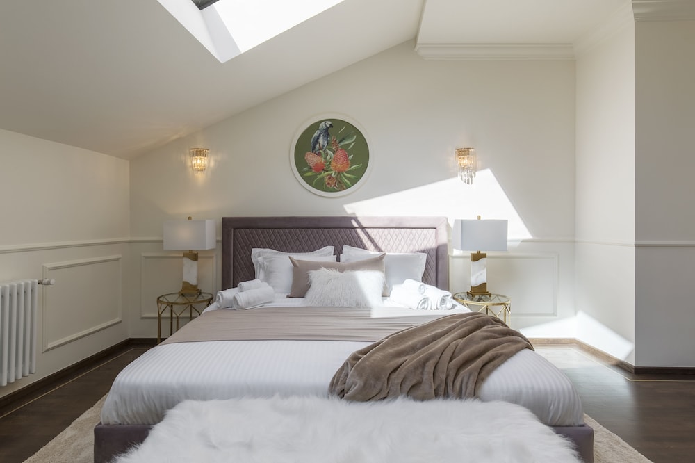 Exclusive Suite, 1 King Bed, Non Smoking photo 3