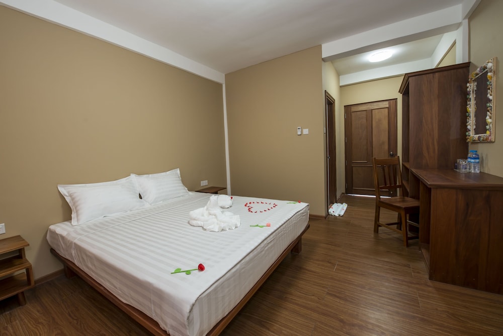 Superior Double or Twin Room photo 3