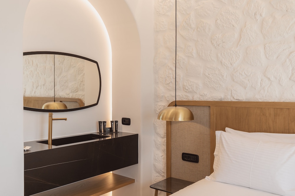 Junior Studio Suite, Sea View - Photo 4