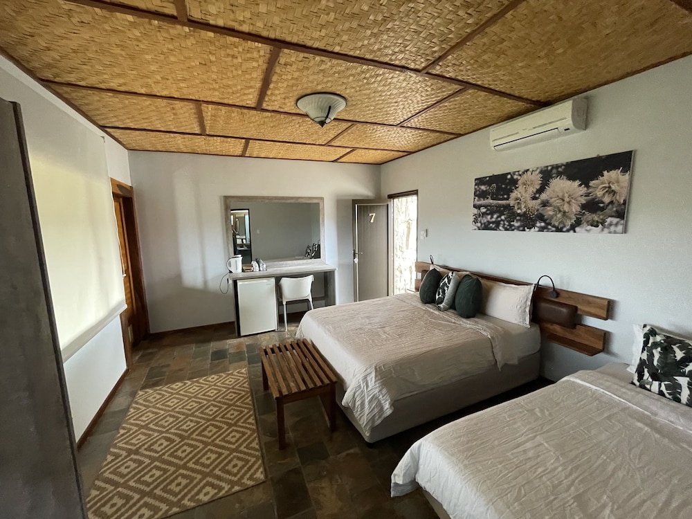 Standard Room, 1 Bedroom photo 2