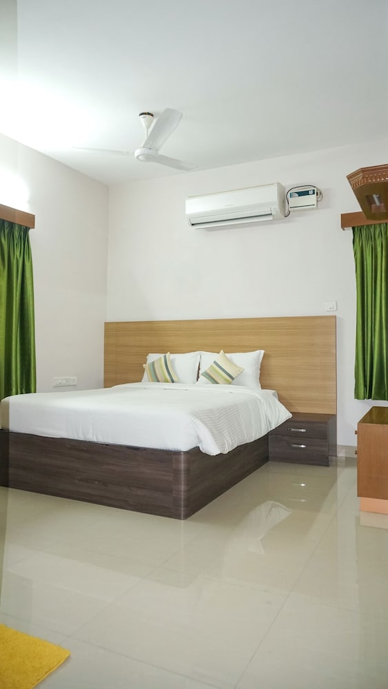 Executive Quadruple Room